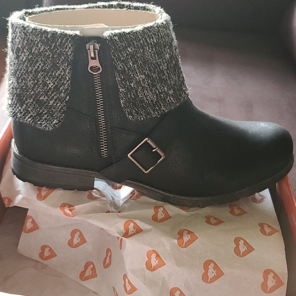 Rocket Dog Size 12, Sweater Bootie